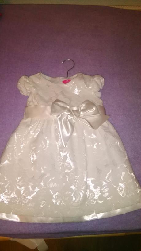 Krasne biele saty, 98