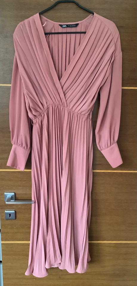 Krásne elegantne saty zara, zara,m