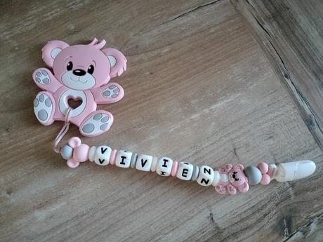 Silikónové hryzatko s menom vivien, 