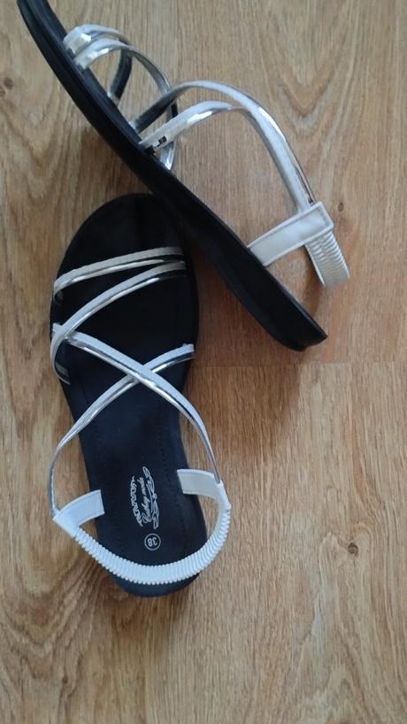 Letné nízke sandálky, 38