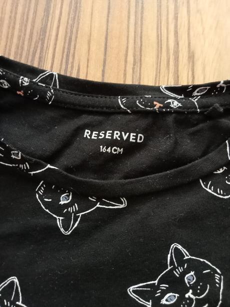 Tricko, reserved,164