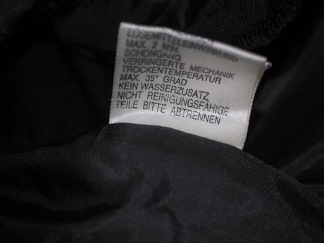 Luxusné vintage vlnené šaty, 38