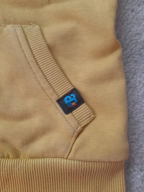 Mikina authority, authority,104