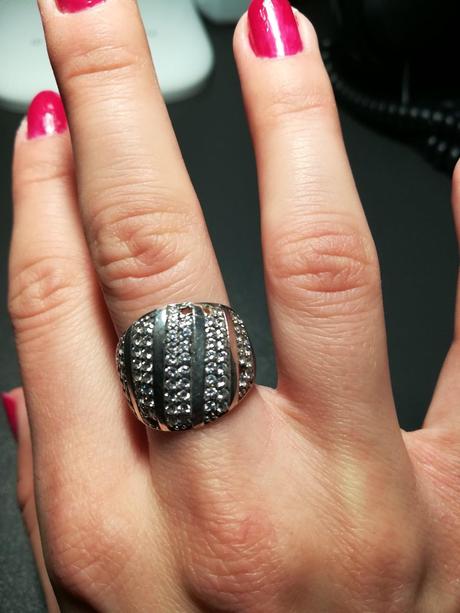 Strieborný prsteň, 