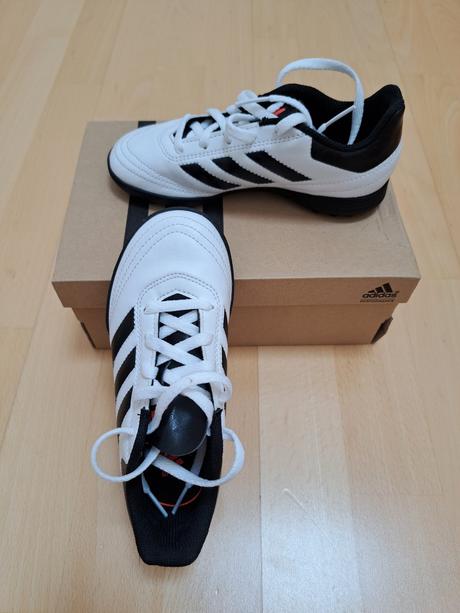 Turfy / kopačky na umelú trávu, veľ. 30,5, adidas,30