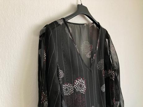 Šifónová kvietkovaná blúzka l, l