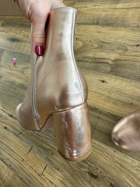 Čižmičky missguided, 37