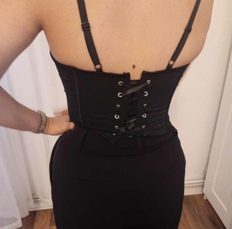 Damsky novy cierny korzet, 40 - xxl