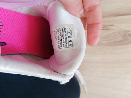 Tenisky, skechers,35