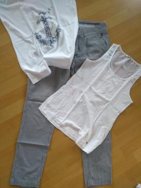 Balík oblečenia 36/38, 36