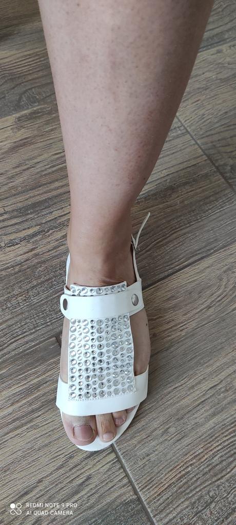 Krásne sandále_2x obuté, 38