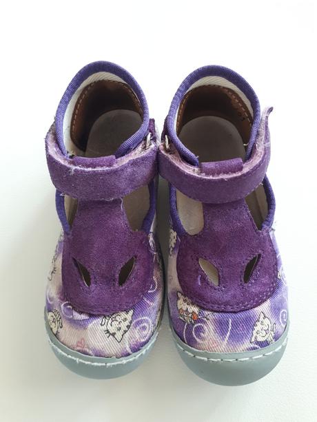 Papučky, ciciban,25