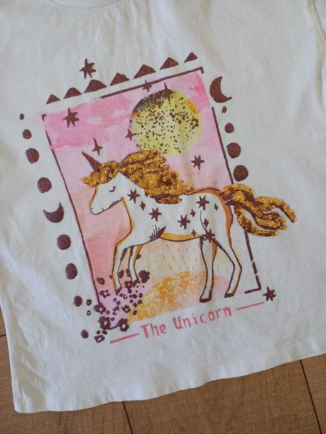 Tricko s jednorozcom, next,122