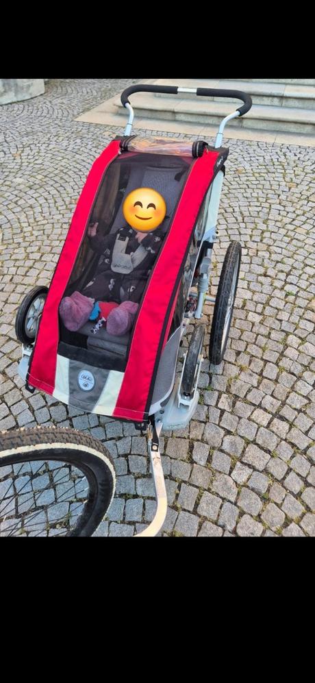 Cyklovozik thule chariot cougar 1 s miminkovnikom, 