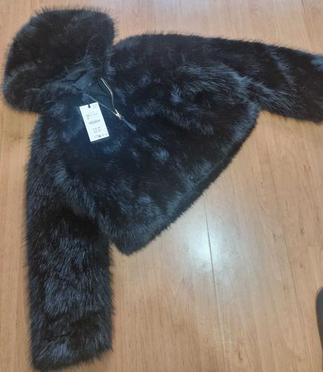 Kožušinová bunda / kabát, trend zara, zara,xs