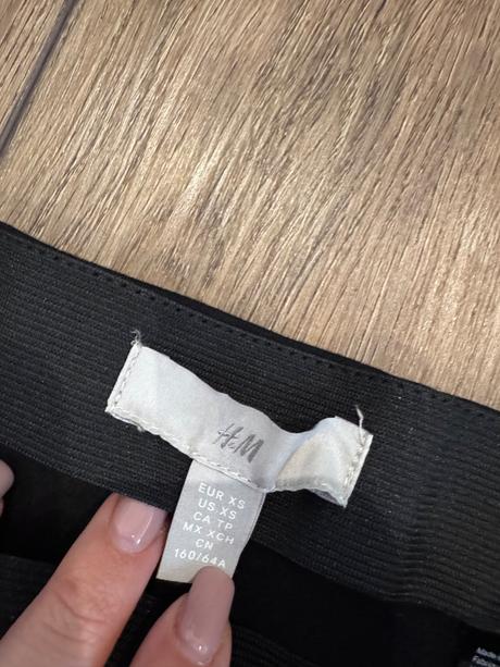 H&m zvonove nohavice, h&m,s