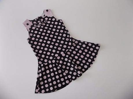 Nádherné jemné šatky, 122