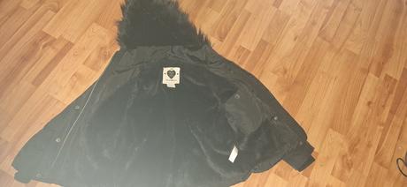 Bunda na zimu, f&f,122