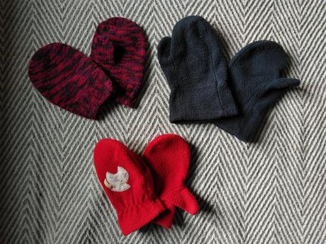 Rukavičky palčiaky, 92