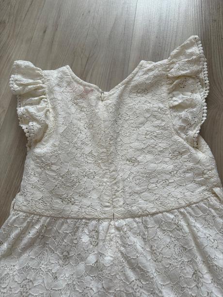 Šaty čipkované, c&a,116