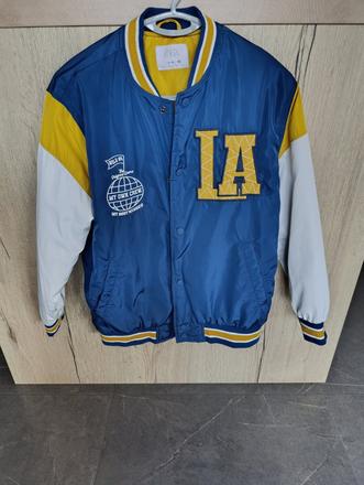 Prechodná hrubšia bunda, zara,152