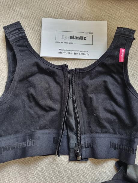 Lipoelastic kompresivne pradlo, s