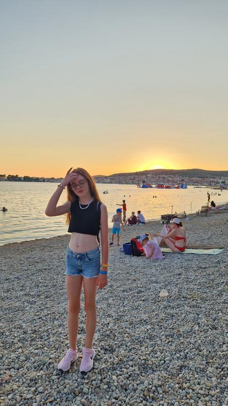 Športový top, zara,152