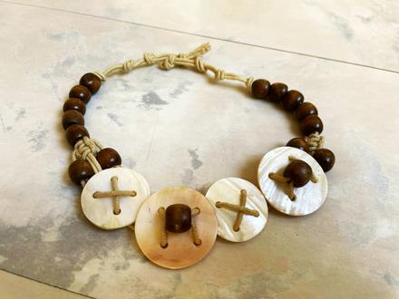 Naturálny perleťový náhrdelník - obojok, 