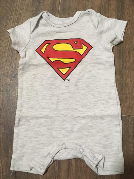 Krasne opalovacky superman, 68