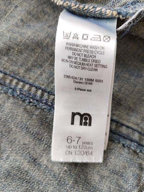 Riflové šaty na gombíky, 122