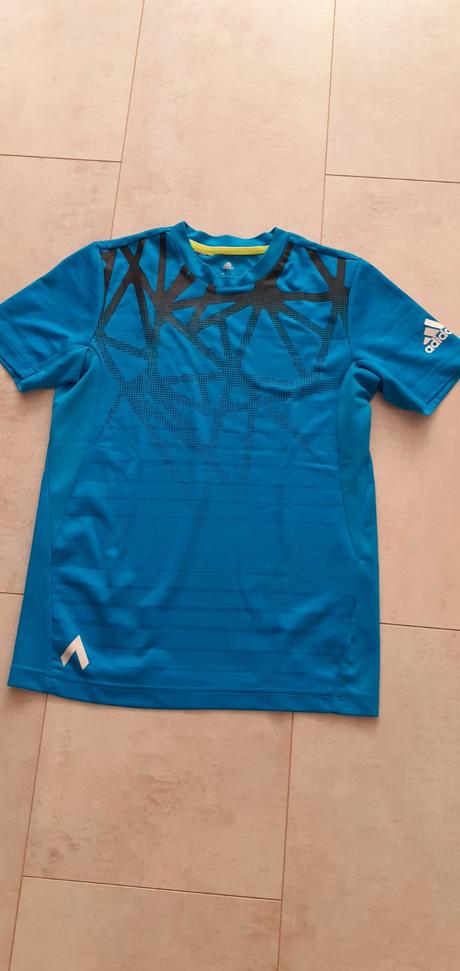 Tričko, adidas,152