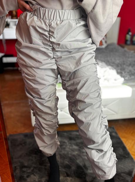 Sušťakove nohavice, s