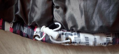 Biela/šedá/ružová vetrovka,v.xl,v.158-174, xl