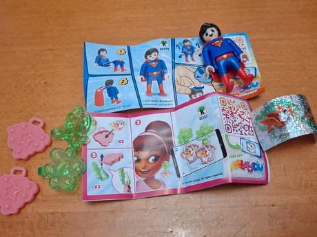 Kinder playmobil a ružové, 