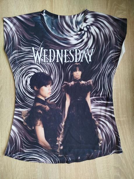 Wednesday tričko, 116