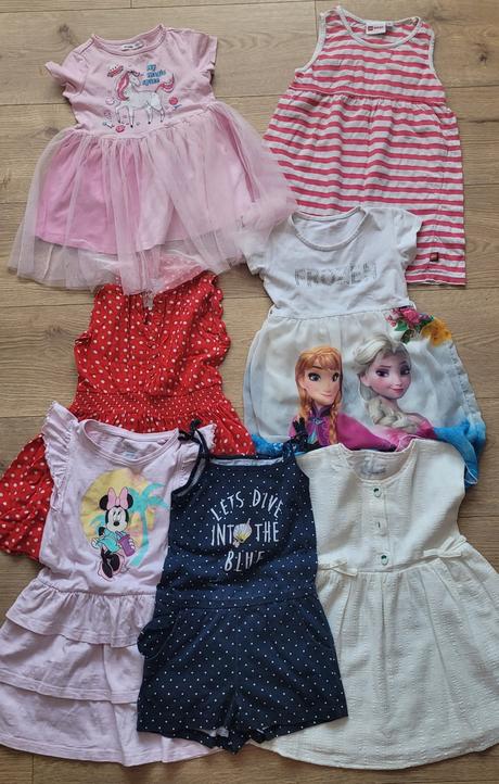 Dievčenské šaty, 98