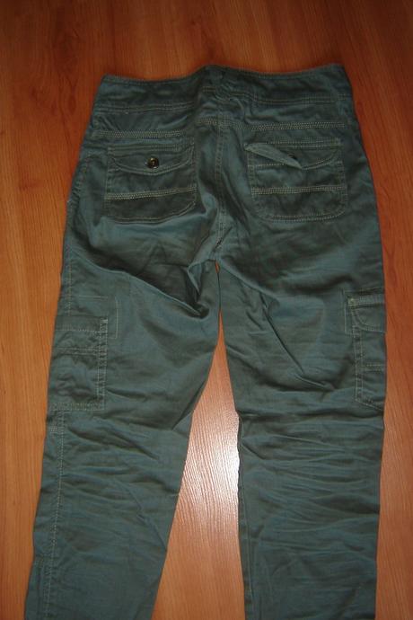 Tenké športové nohavice veľ.146/152, miss fiori,146