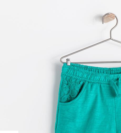 Kraťasky s krajkou, zara,140