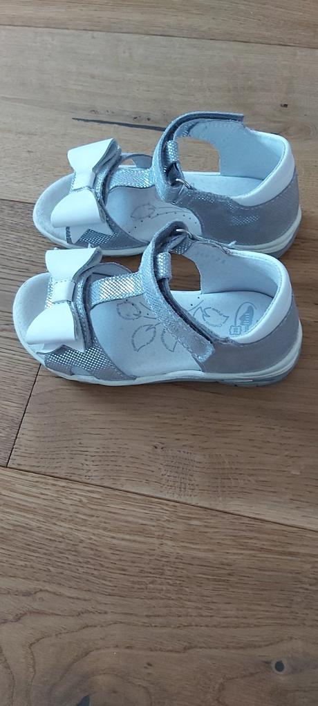 Dievčenské sandálky, 26