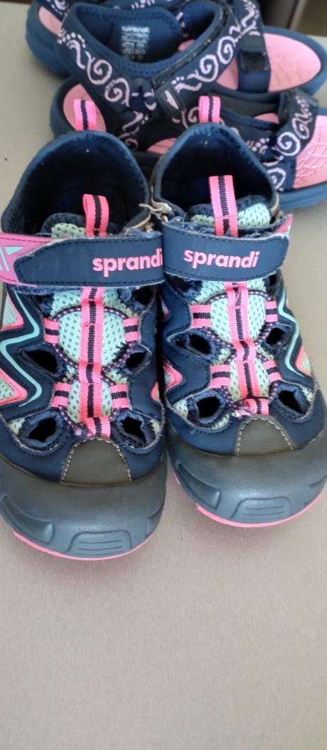 Letné topánky, sprandi,34