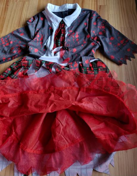 Halloween šaty zombie schoolgirl na 11-12 rokov, 