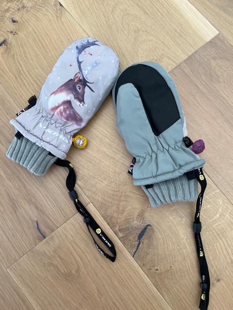 Lyziarske palciaky, 116