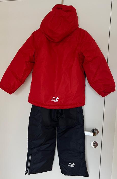 Zimná súprava zn. tchibo veľ. 122/128, tchibo,128