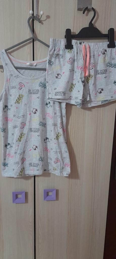 Detské pyžamo, 146