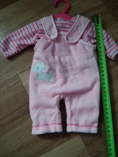 Oblečenie pre bábiky, 