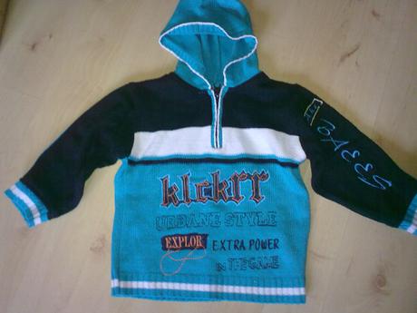 Tyrkysovy pulover s kapucou 104/110, 104