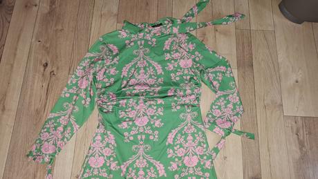 Dlhé príležitostné šaty, 40