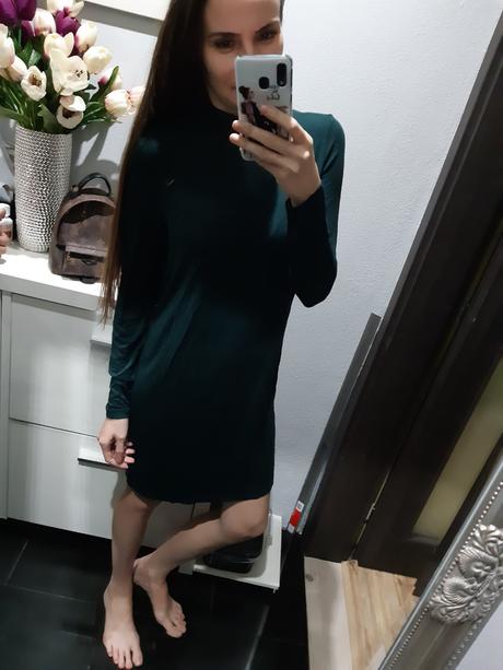 Noisy may zelene saty, s