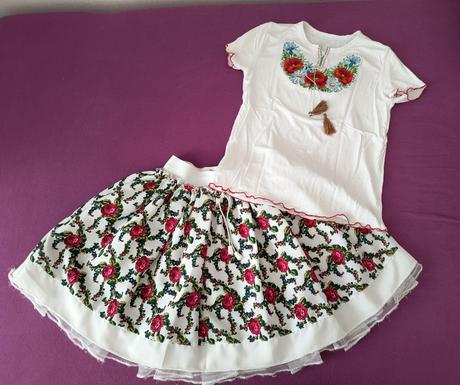 Súprava sukňa+tričko, 146
