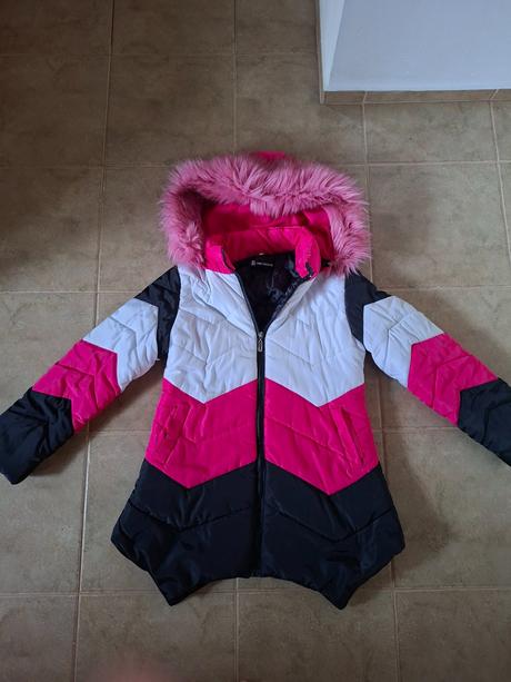 Dievčenská bunda, 152